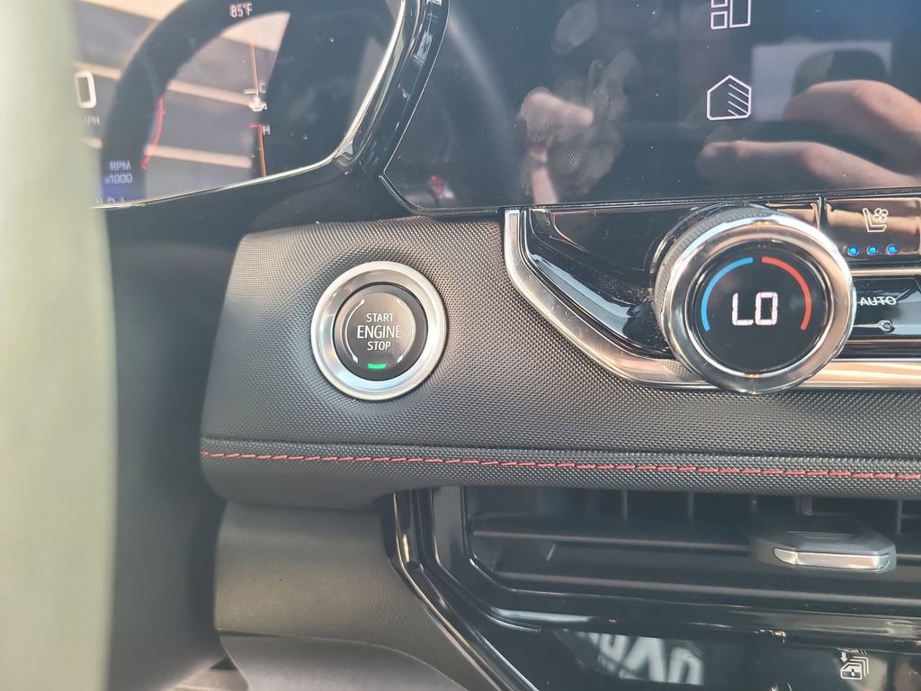 Used 2023 Chevrolet Colorado Z71 w/ Z71 Convenience Package 2 image 20