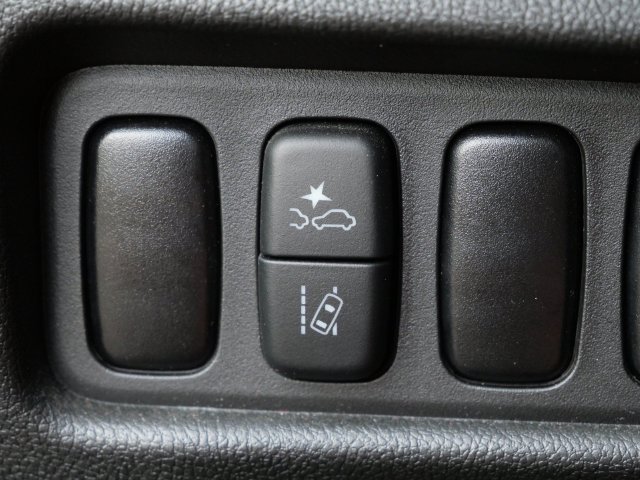 Used 2022 Mitsubishi Outlander Sport ES AWD/4WD image 16
