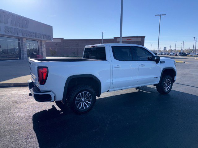 Used 2022 GMC Sierra 1500 AT4 w/ AT4 Premium Package image 3