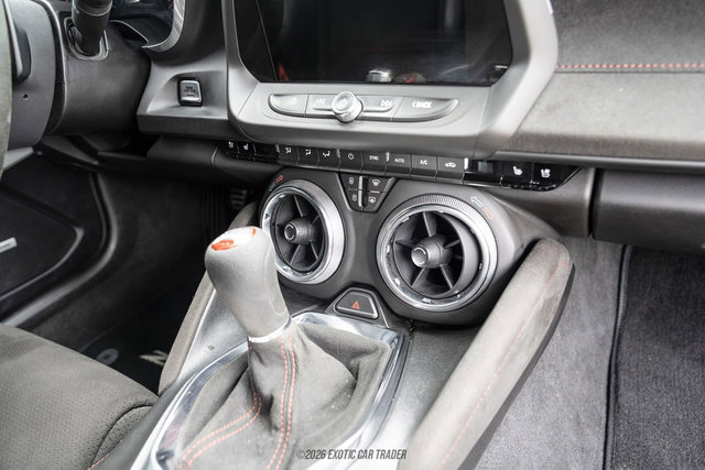 Used 2019 Chevrolet Camaro ZL1 RWD image 82