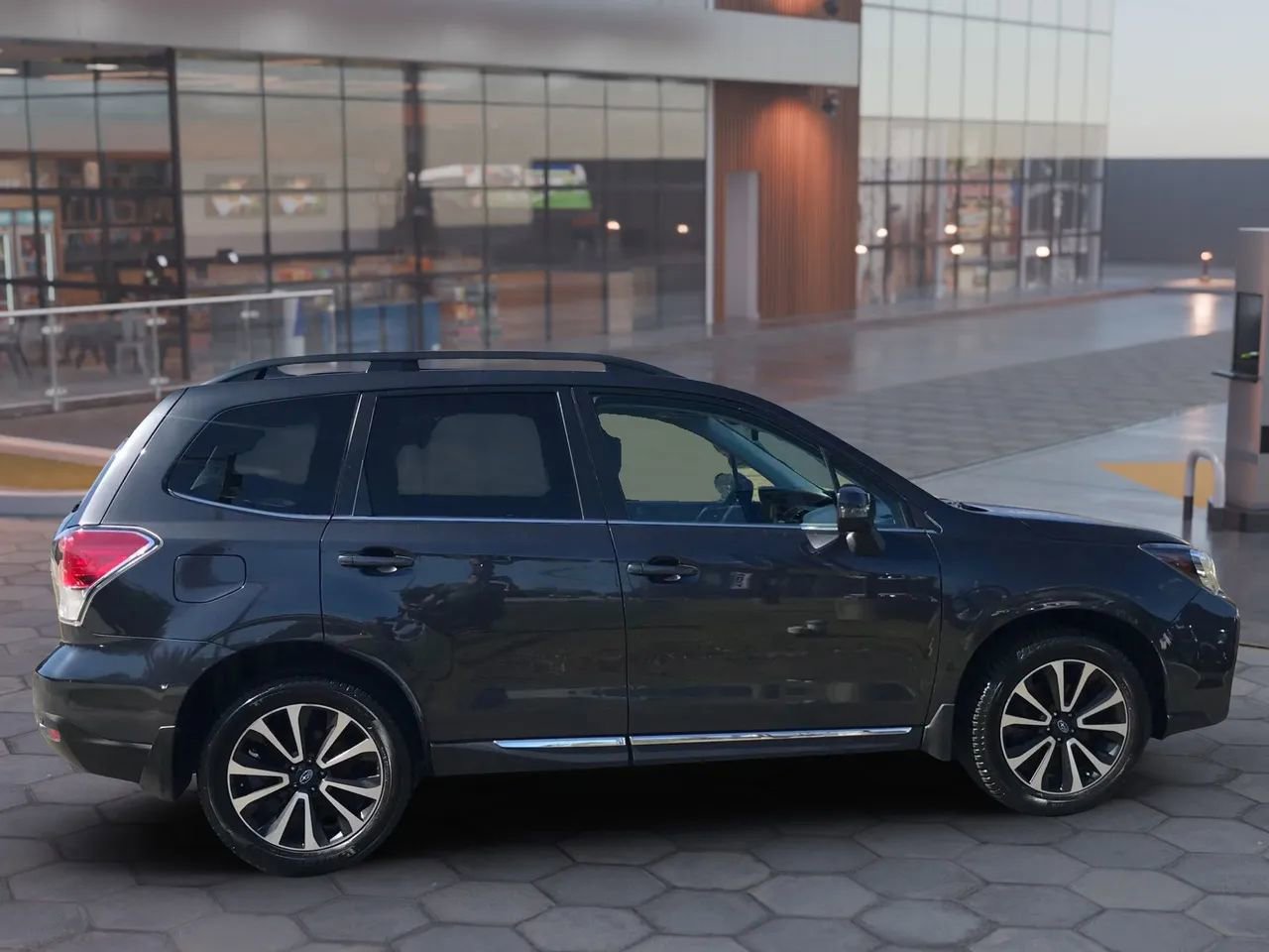 Used 2018 Subaru Forester 2.0XT Touring image 4