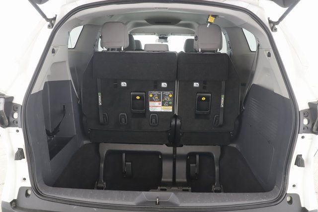Used 2024 Toyota Sienna LE image 26