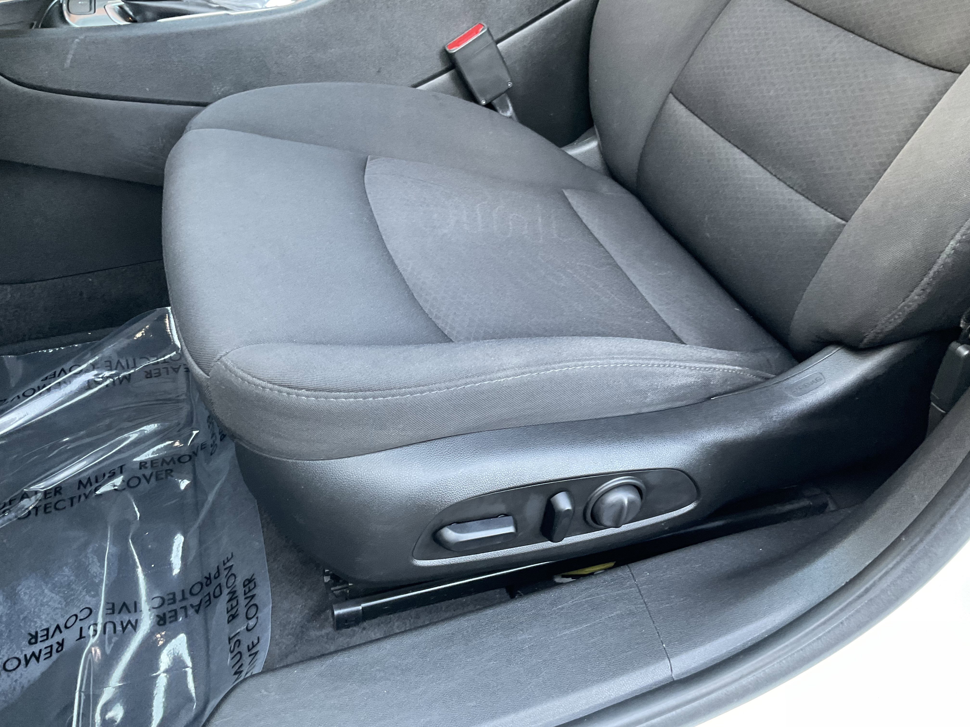 Used 2023 Chevrolet Malibu LT image 25