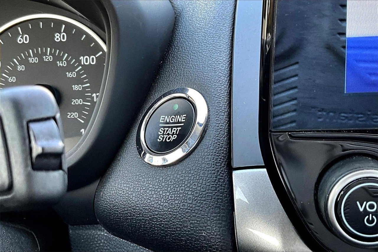 Used 2021 Ford EcoSport SE image 25