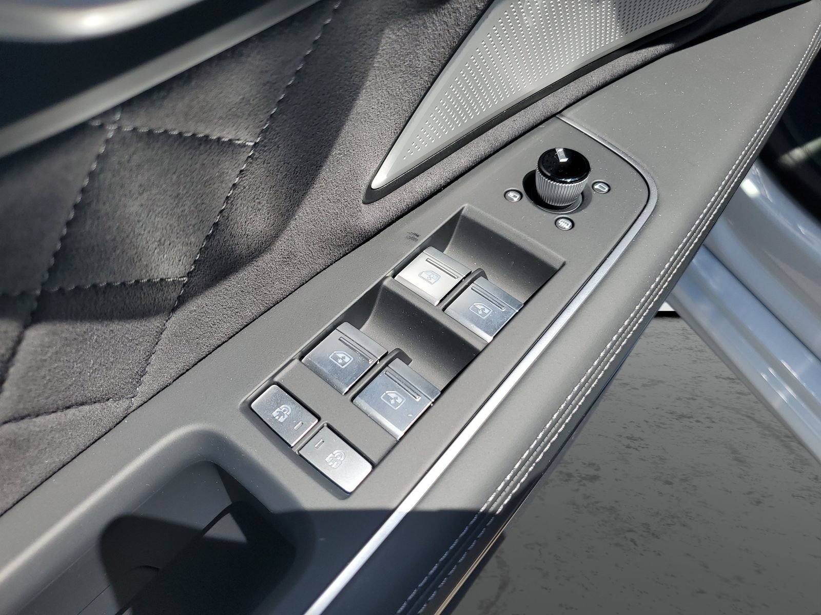 New 2026 Audi S8 AWD/4WD image 21
