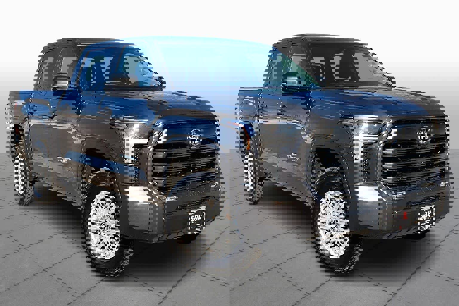 Used 2024 Toyota Tundra SR5 w/ SR5 Convenience Package image 3