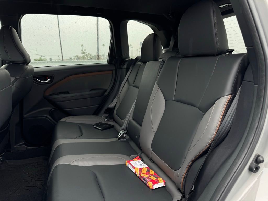 Used 2025 Subaru Forester Sport image 4