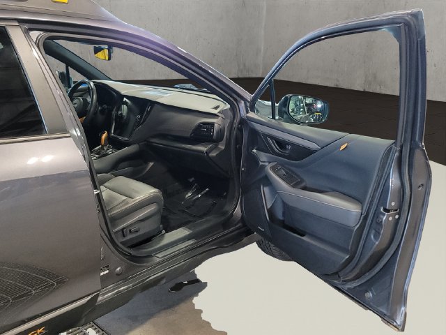 Used 2025 Subaru Outback Wilderness AWD/4WD image 17