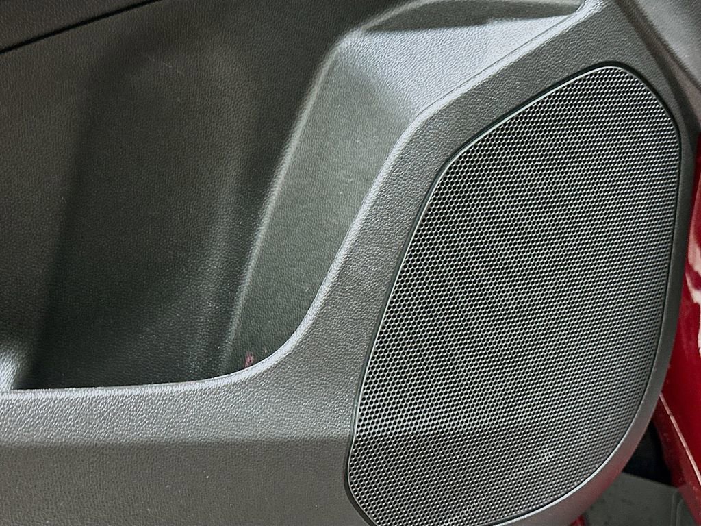 Used 2025 Chevrolet Trax LS image 19