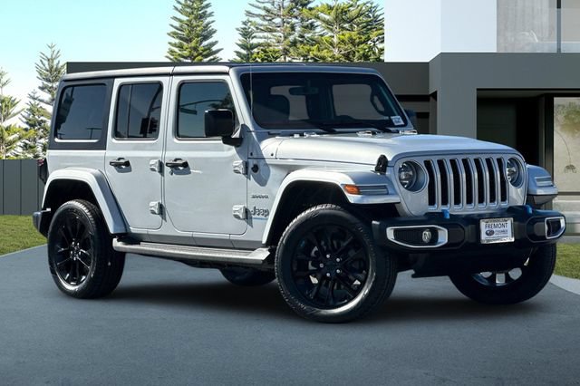 Used 2023 Jeep Wrangler Unlimited Sahara w/ Cold Weather Group AWD/4WD video 2