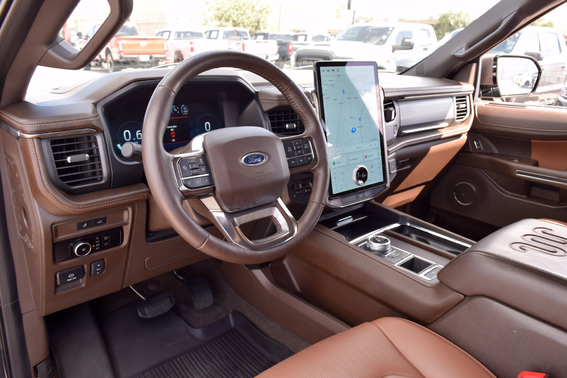 Used 2023 Ford Expedition King Ranch RWD image 15