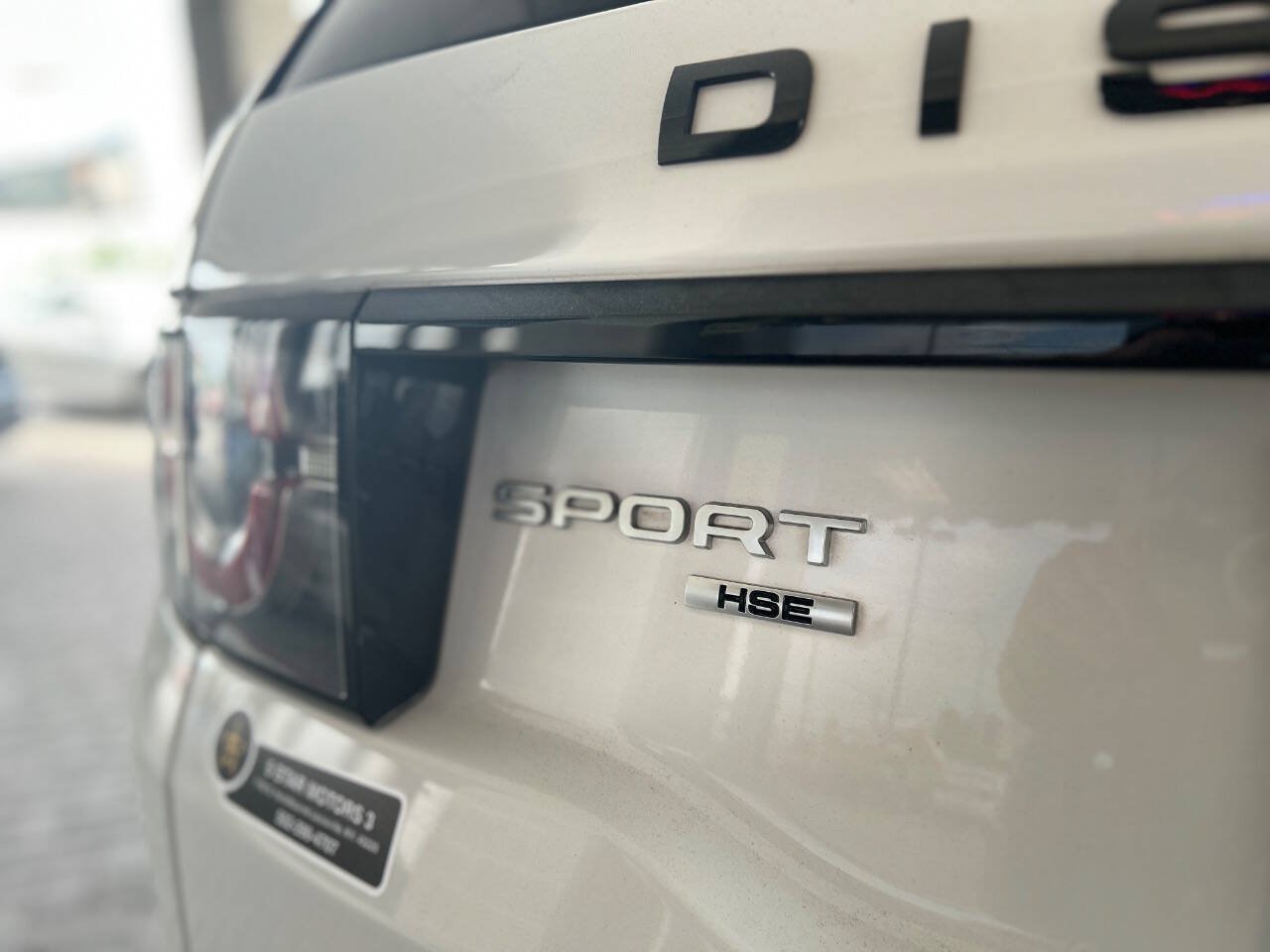 Used 2017 Land Rover Discovery Sport HSE AWD/4WD image 15