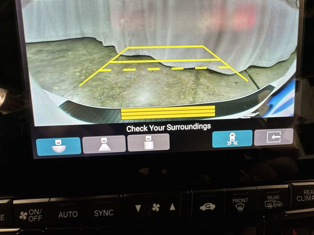 Used 2023 Honda Odyssey Touring image 24