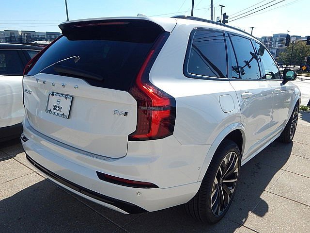 New 2026 Volvo XC90 B6 Ultra w/ Protection Package Premier image 5