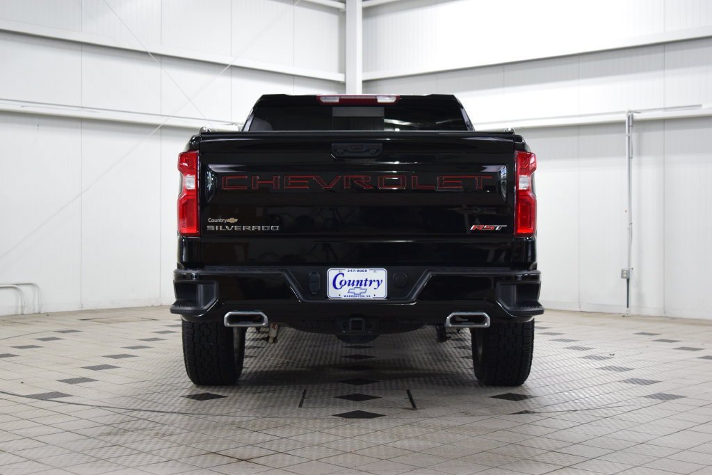 Used 2025 Chevrolet Silverado 1500 RST w/ Z71 Off-Road Package AWD/4WD image 7