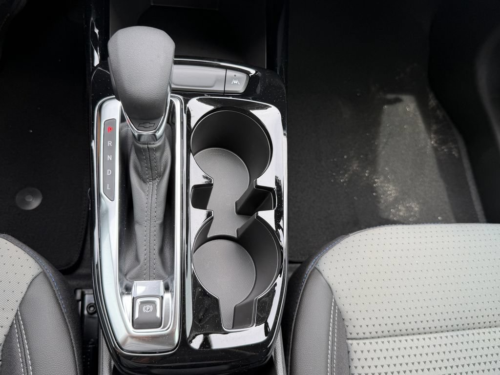 New 2026 Chevrolet Trax LT FWD image 25