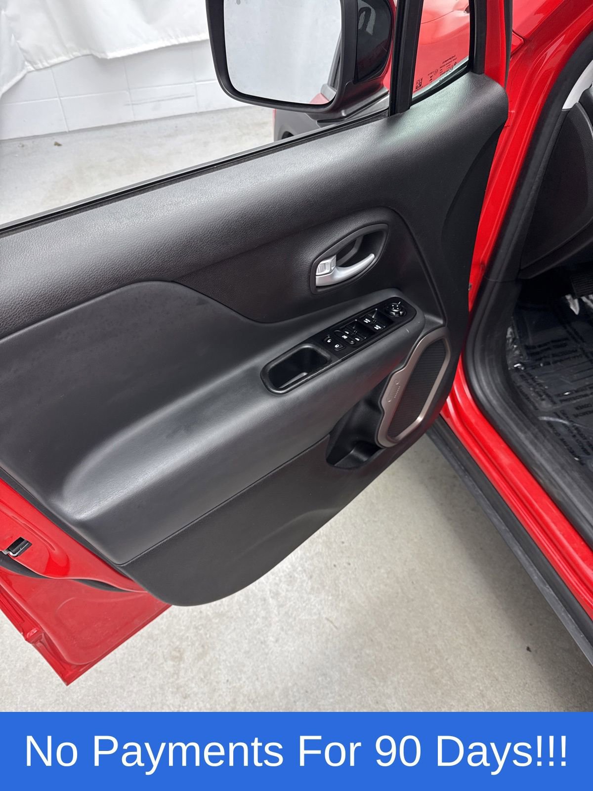 Used 2023 Jeep Renegade Latitude image 14