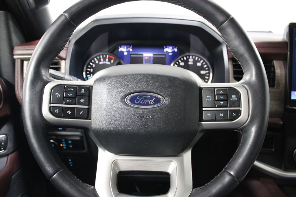 Used 2024 Ford Expedition Limited image 24