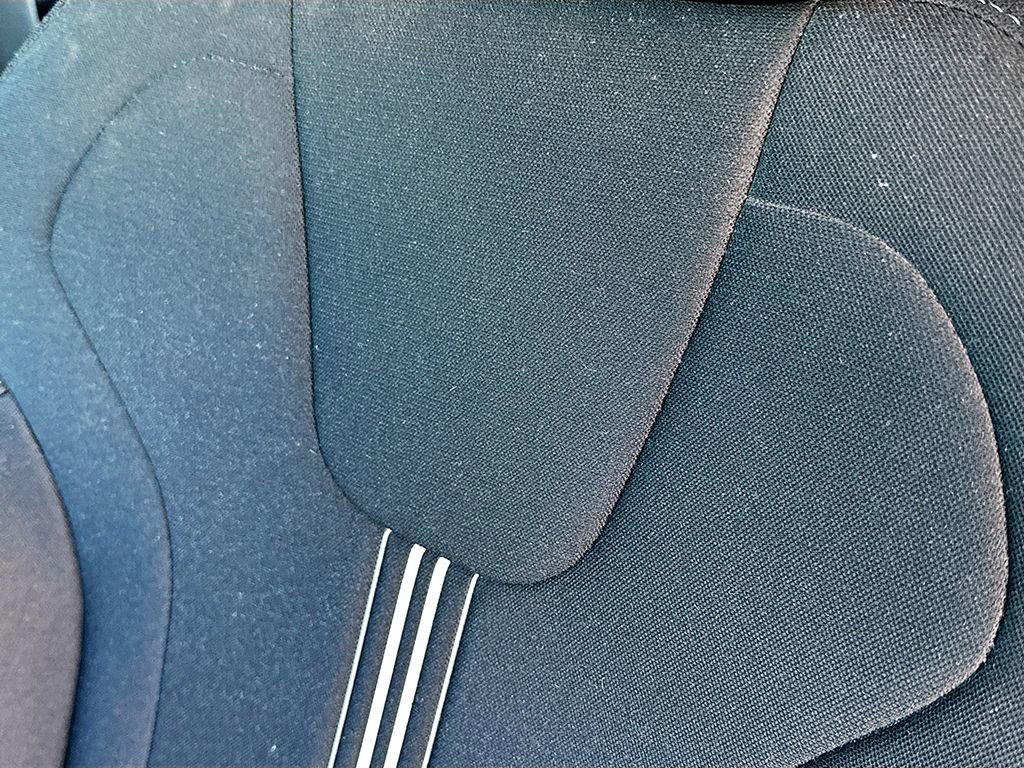 Used 2022 Hyundai Elantra SEL image 19