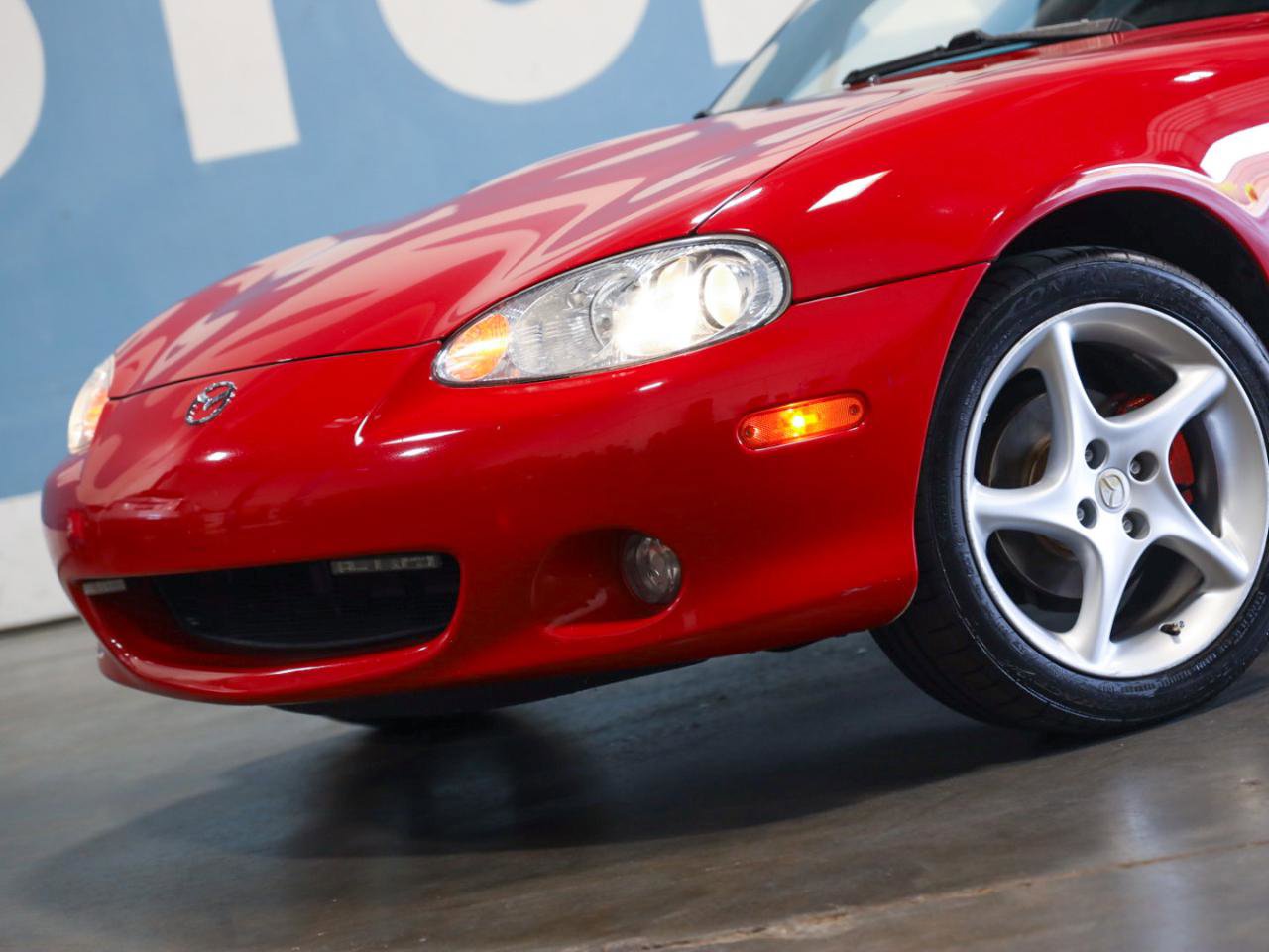 Used 2003 MAZDA MX-5 Miata RWD image 44