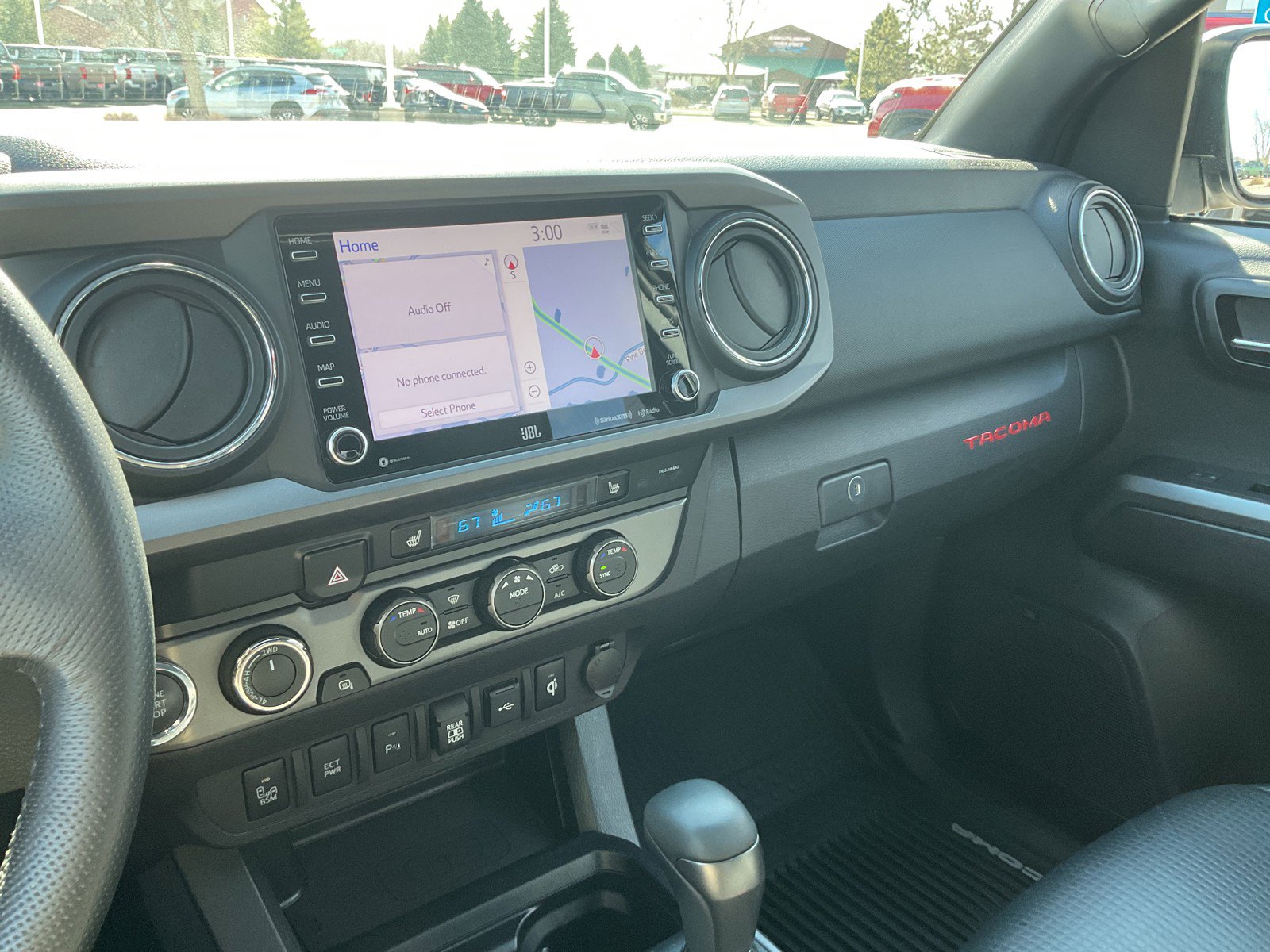 Used 2020 Toyota Tacoma TRD Off-Road w/ TRD Premium Off Road Package image 27