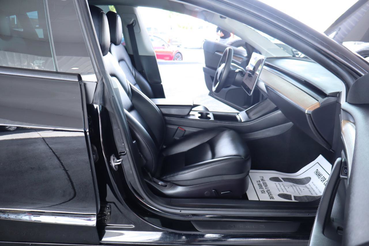 Used 2022 Tesla Model 3 Long Range AWD/4WD image 35