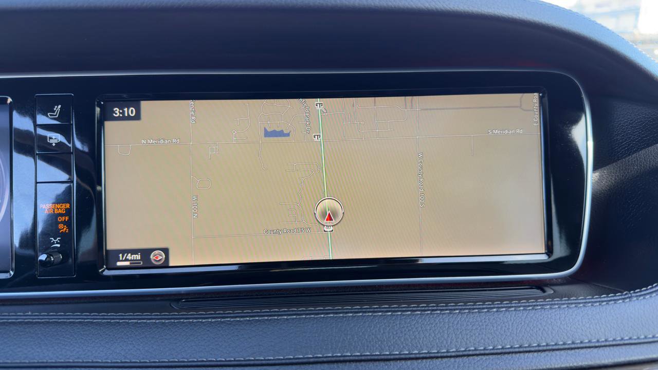 Used 2015 Mercedes-Benz S 550 4dr Sdn S 550 4MATIC image 32