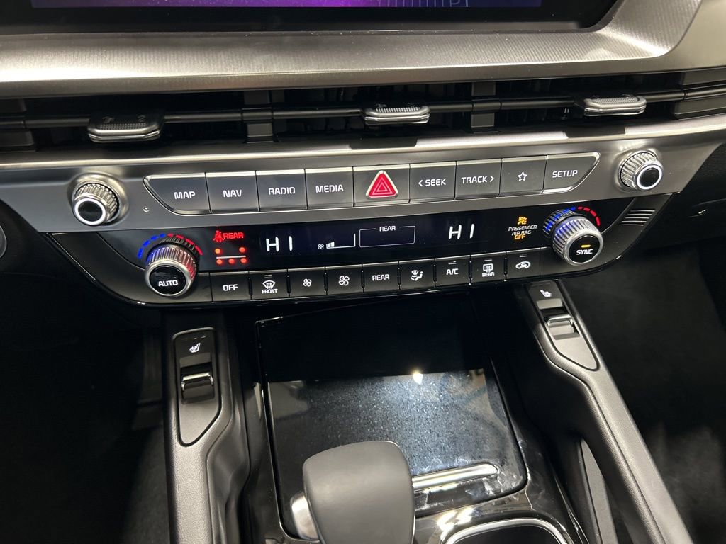 New 2025 Kia Telluride S image 17