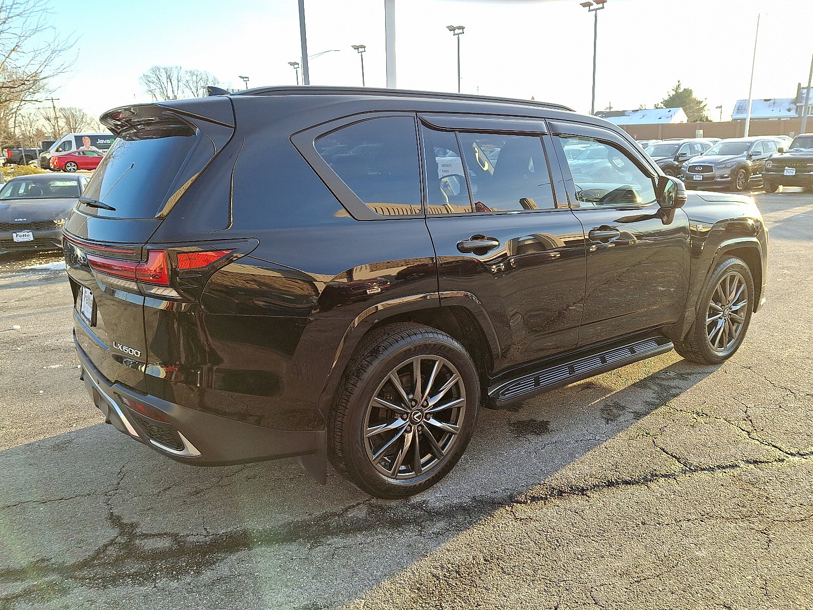 Used 2022 Lexus LX 600 F Sport image 4