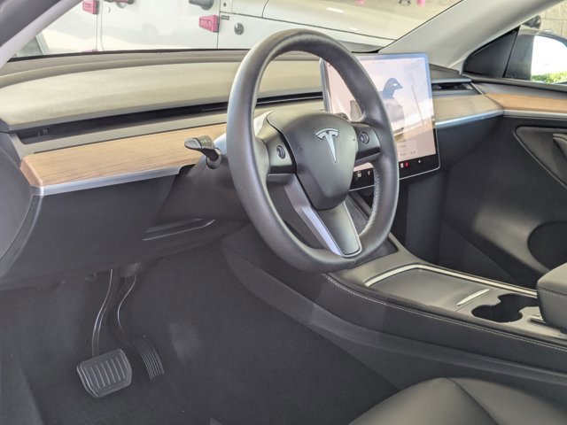 Used 2024 Tesla Model Y Long Range AWD/4WD image 9