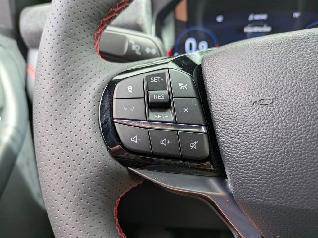 New 2026 Ford Explorer ST-Line image 33