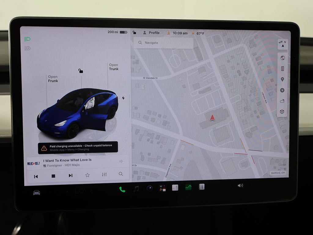 Used 2022 Tesla Model Y Long Range AWD/4WD image 34