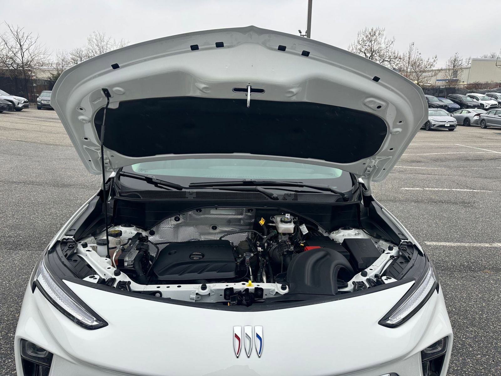 Used 2025 Buick Encore GX Preferred image 30