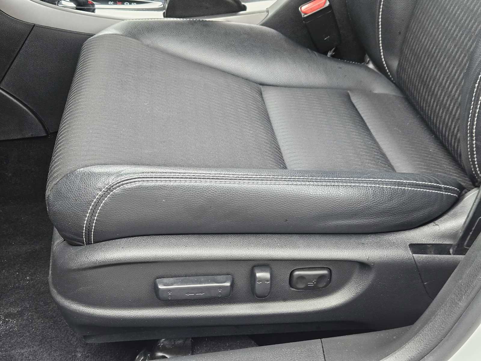 Used 2017 Honda Accord Sport image 23