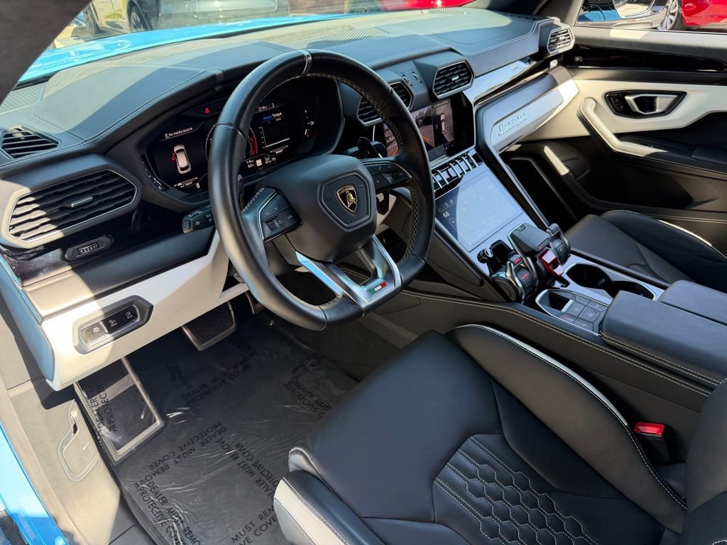 Used 2024 Lamborghini Urus S image 24