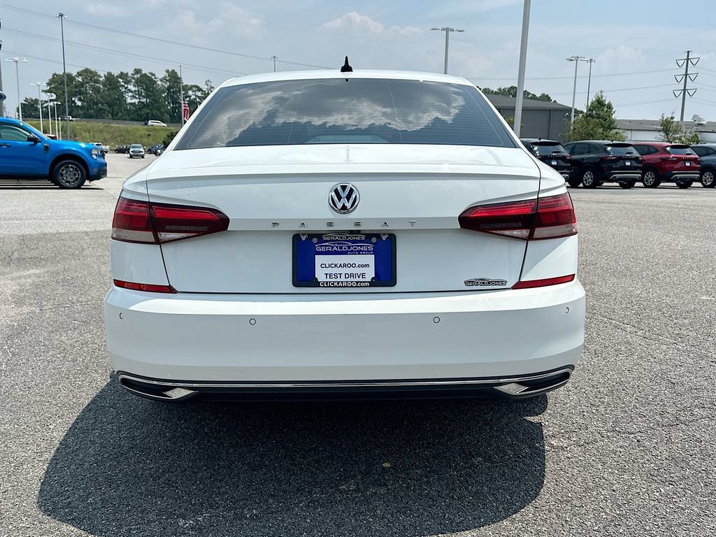 Used 2022 Volkswagen Passat 2.0T FWD image 15