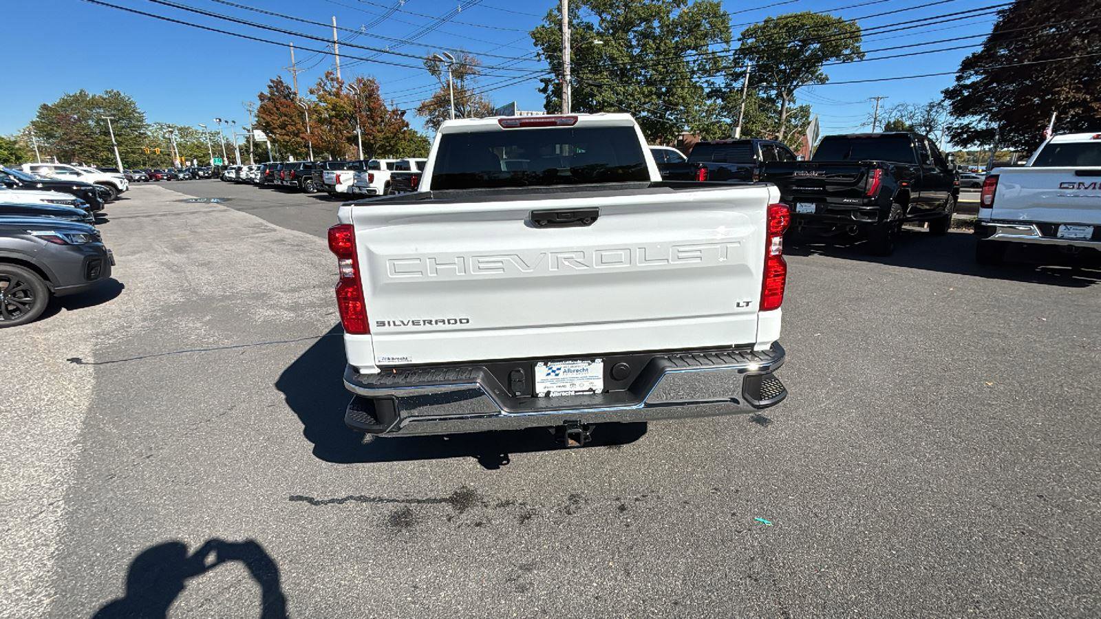 Used 2025 Chevrolet Silverado 1500 LT image 6