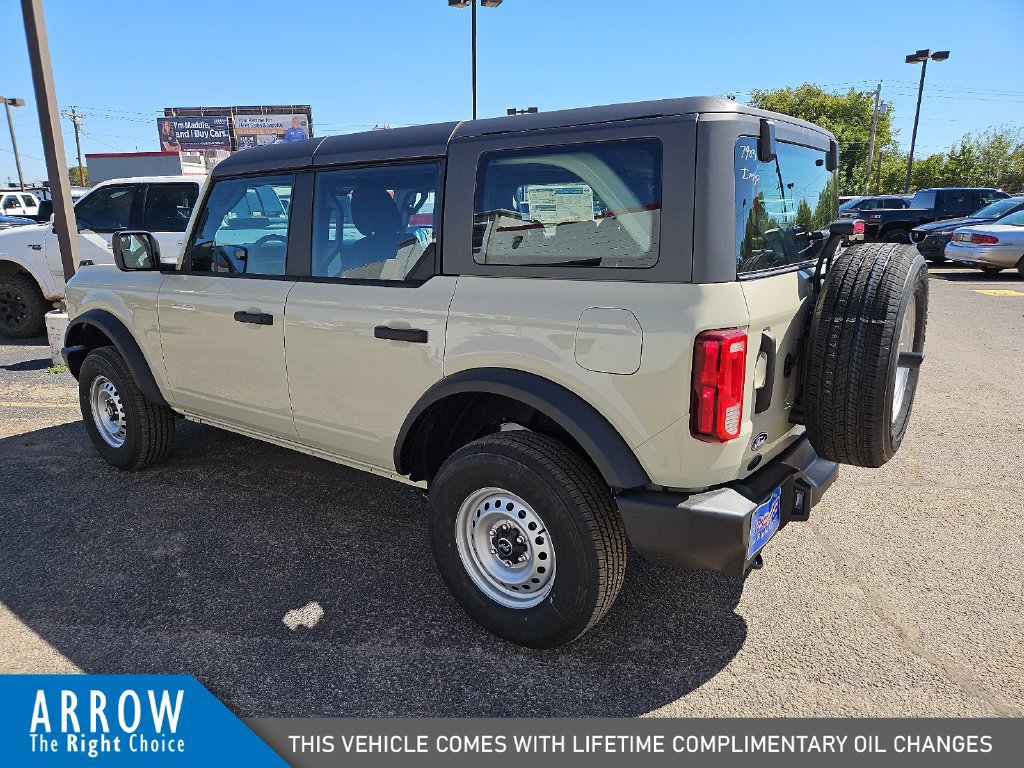 New 2026 Ford Bronco 4-Door AWD/4WD image 8