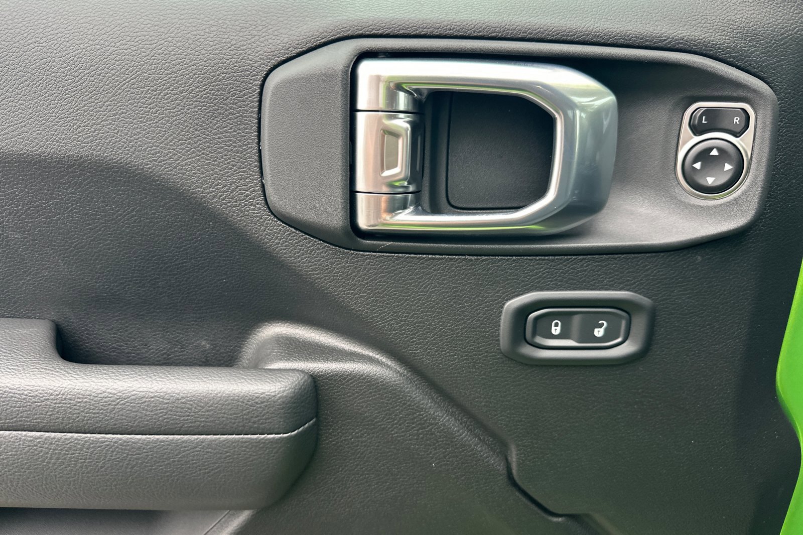 New 2026 Jeep Wrangler Unlimited Sport image 10