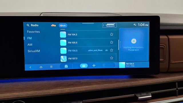 Used 2024 Hyundai Santa Fe Limited image 28