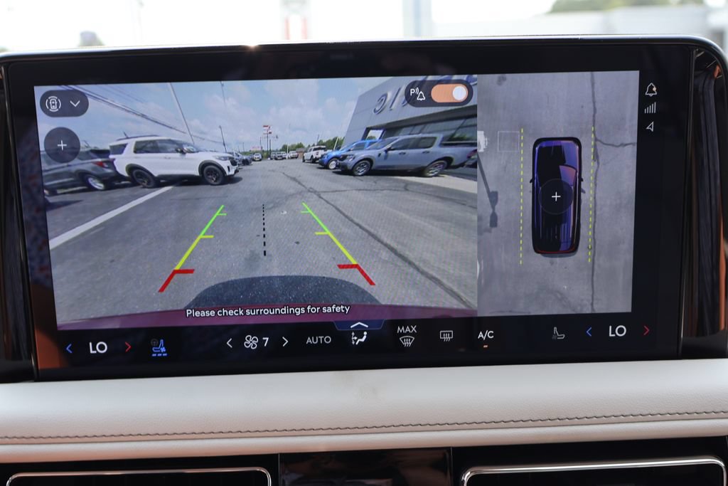 New 2026 Lincoln Aviator AWD image 13