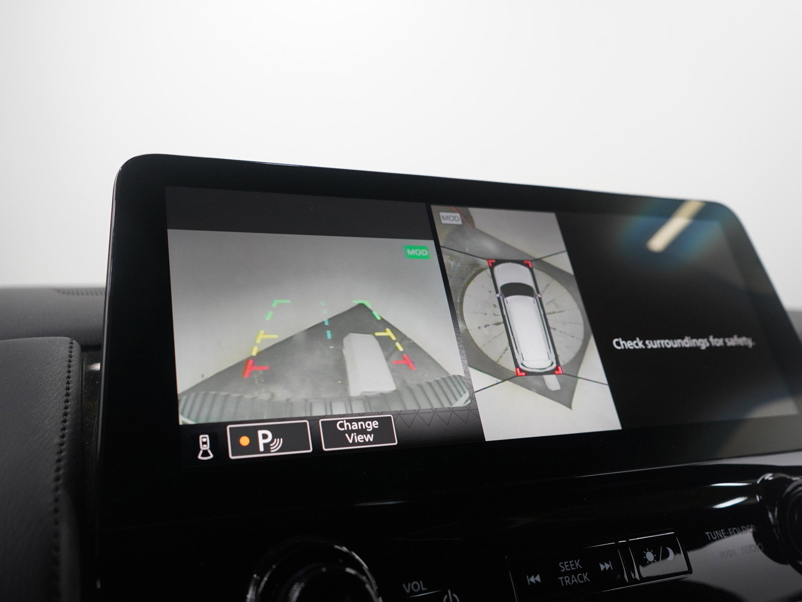 Used 2023 Nissan Armada SL image 33