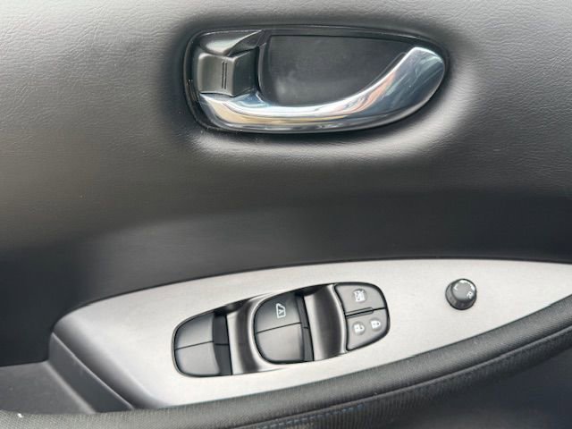 Used 2023 Nissan Leaf S FWD image 13