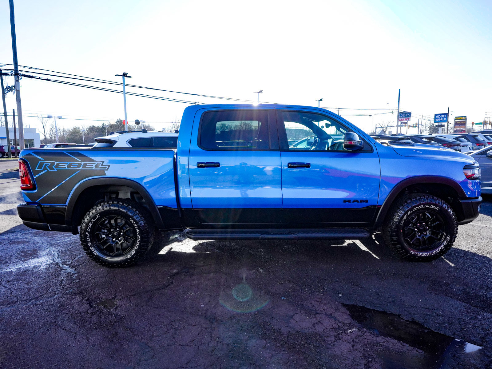 Used 2025 RAM 1500 Rebel w/ Rebel Level 2 Equipment Group AWD/4WD image 5