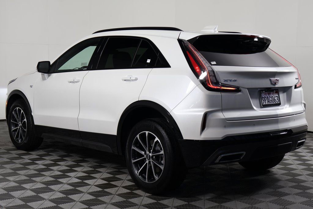 Used 2024 Cadillac XT4 Sport FWD image 6