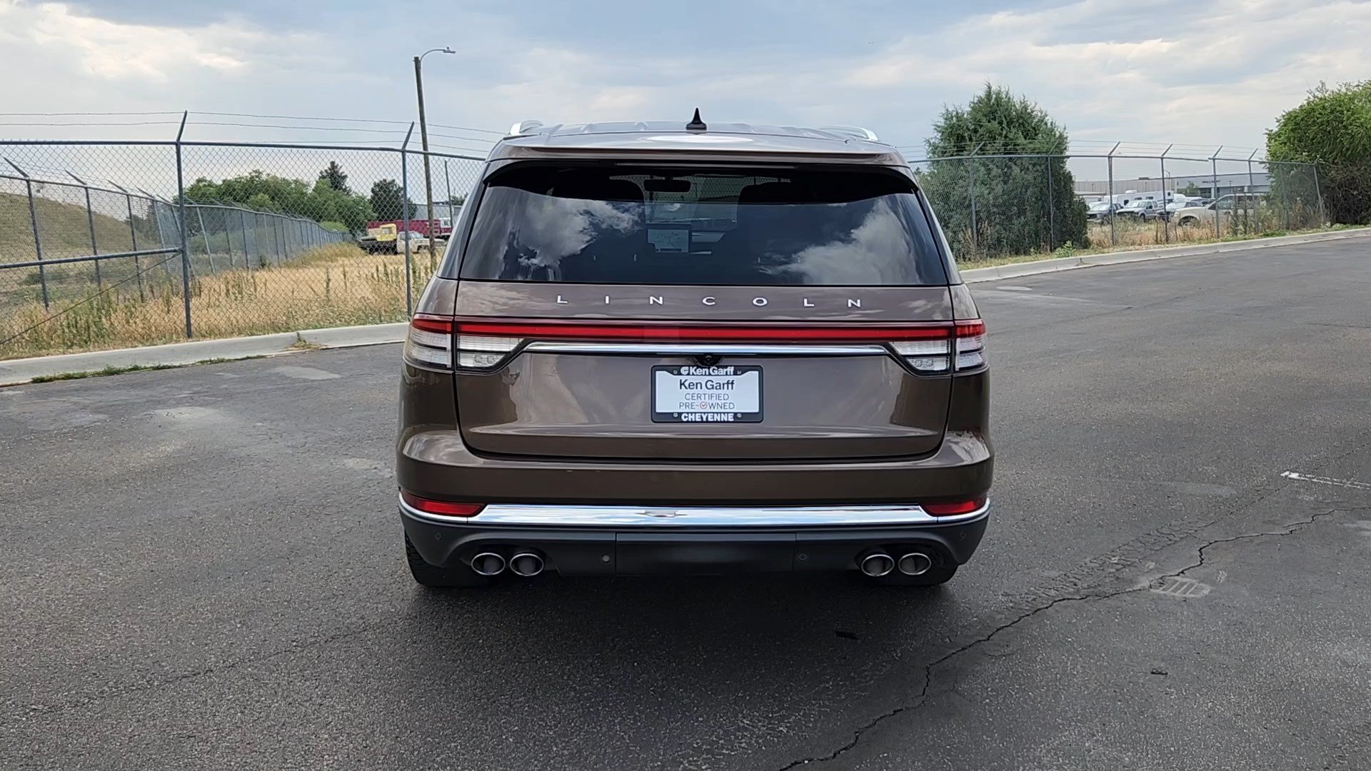 Used 2022 Lincoln Aviator Reserve w/ Equipment Group 201A RWD image 22