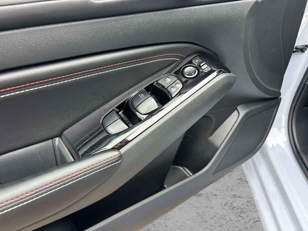 Certified 2023 Nissan Altima 2.5 SR w/ SR Premium Package image 16