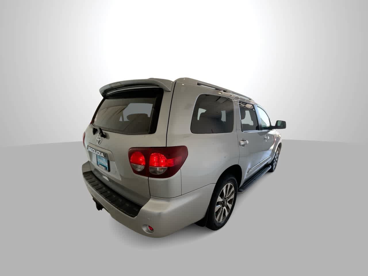 Used 2021 Toyota Sequoia Limited AWD/4WD image 8