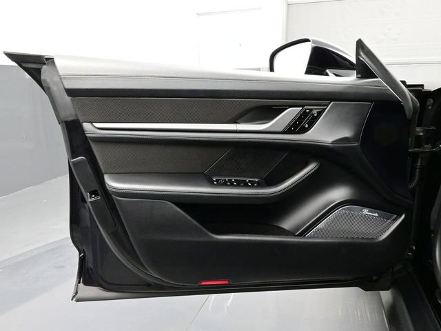 Certified 2020 Porsche Taycan Turbo S image 7