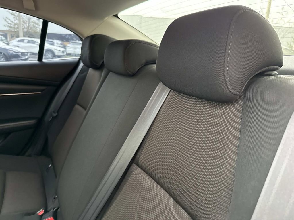 Used 2021 MAZDA MAZDA3 Sedan image 15